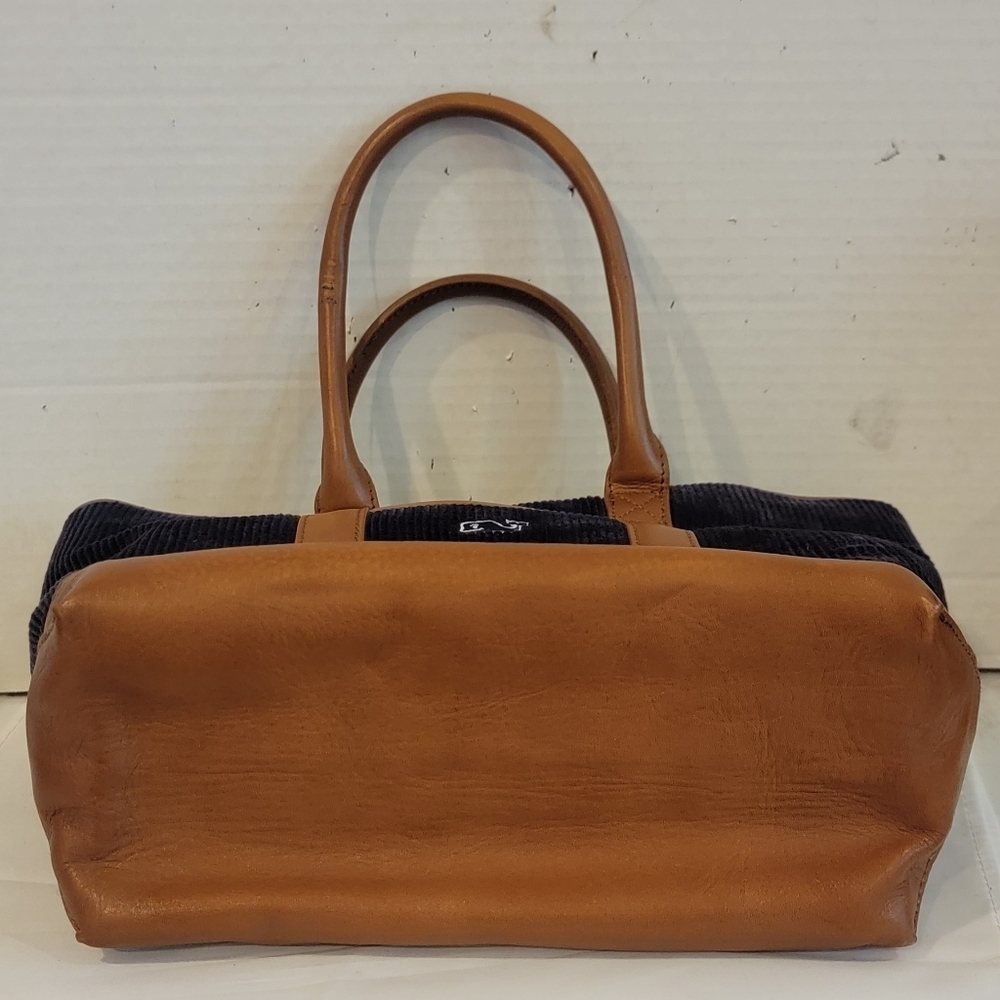 VINEYARD VINES PURSE - NAVY CORDUROY & LEATHER - Picture 6 of 8